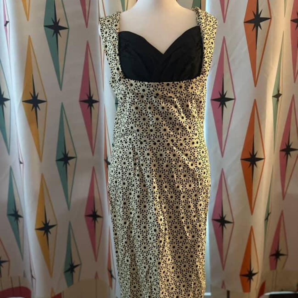 Lindy Bop Black and White Midi Dress